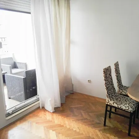 Apartment With Wifi - 13120 *